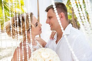 product photographers in punta cana CaribbeanPhoto - Punta Cana Wedding Photographer